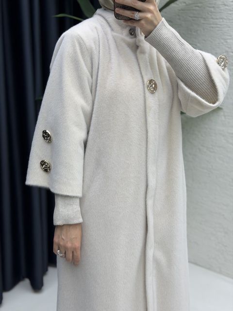 Angora Kaban Tesettür Giyim, Taş